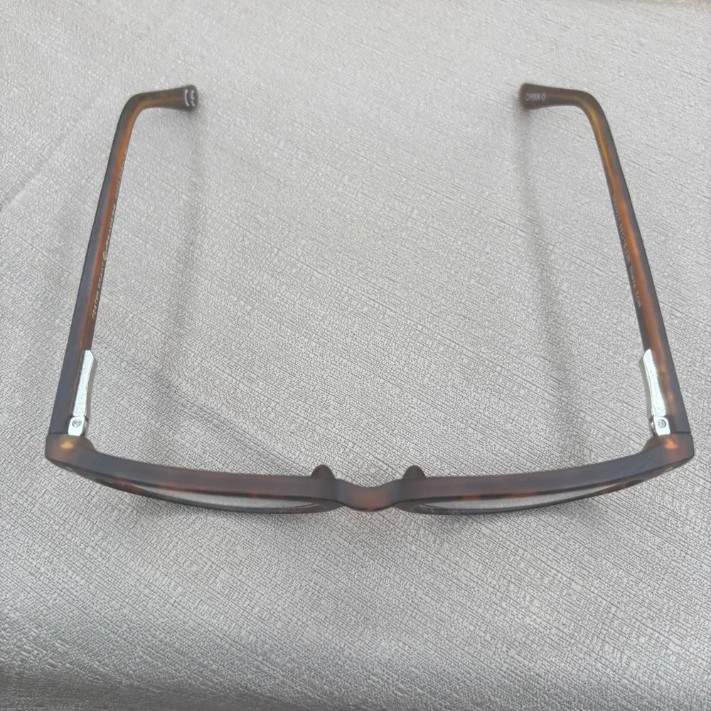 Foster Grant Sheila TOR Tortoise Shell Reading Glasses +1.50 Strength HD0921